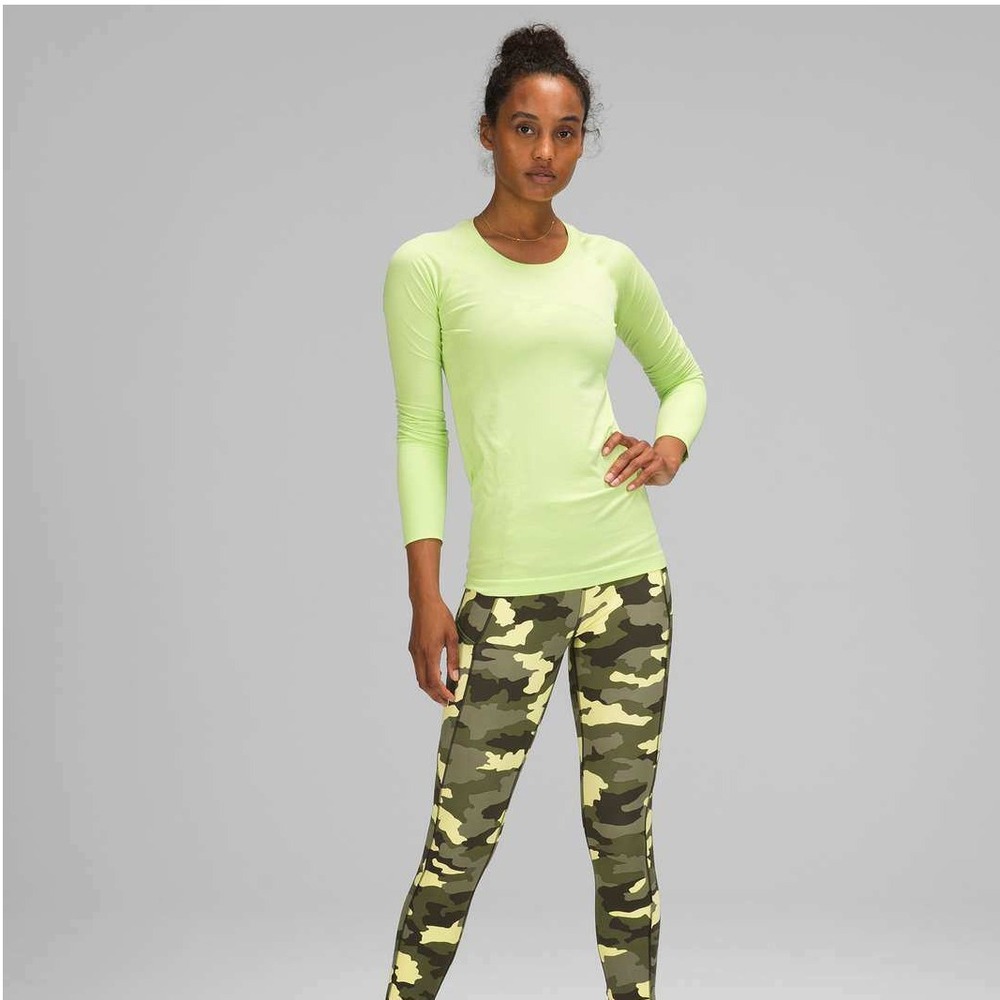 Lululemon Fast and Free Tight II 25" in Heritage 365 Camo Crispin Green Size 2‎